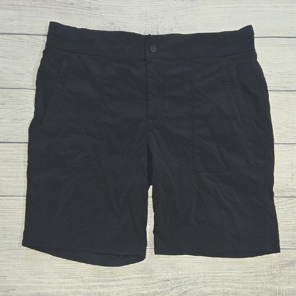 Athleta Women's Trekkie Bermuda 2.0 Black Size 12 - Picture 1 of 10